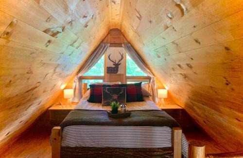 Trois-Rives Ski Chalet | Le RustiChic Chalet