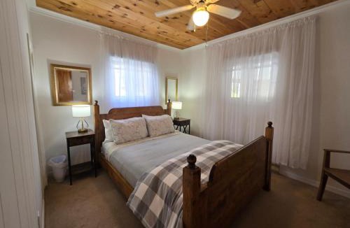 Ragged Island House | Sunset Shore House