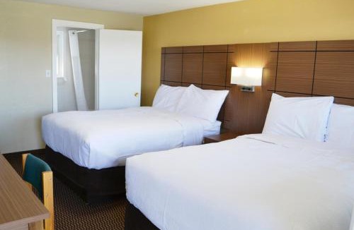Campbellford Hotel | Motel 6 Campbellford, ON