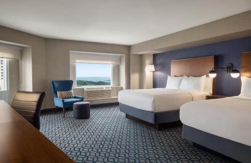 Fallsview Hotel | Wyndham Grand Fallsview Hotel