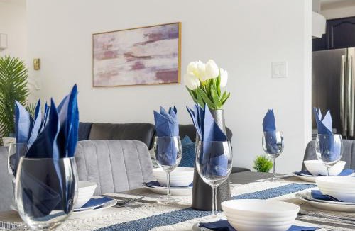 Bobcaygeon Apartment | Pet-Friendly Large 3-Bedroom - Bobcaygeon