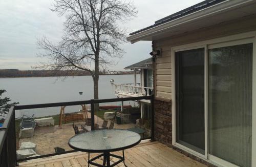 Port McNicoll House | Victoria Harbour Cottages