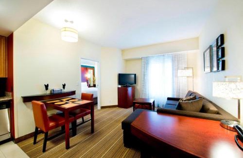 Vaughan Hotel | Residence Inn by Marriott Toronto Vaughan