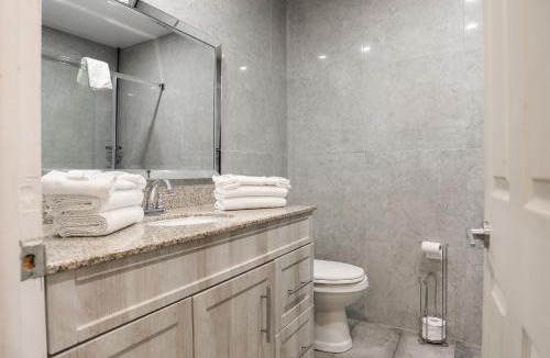 Saint-Charles-Borromee Hotel | Motel Classique