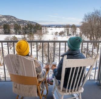 Baie-St-Paul Bed & Breakfast | Auberge de Jeunesse Les Balcons