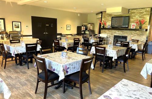 Midland Hotel | Midland Inn & Suites