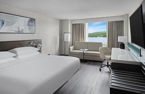Fredericton Hotel | Delta Hotels by Marriott Fredericton
