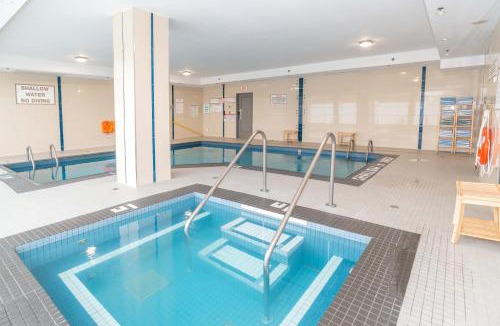 Etobicoke Hotel | Sandman Signature Toronto Airport Hotel