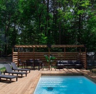 Pine Hill Ski Chalet | Le Singapour - Cottage Resort - Brownsburg-Chatham