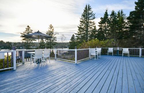 Queensland Hotel | Surfside Inn