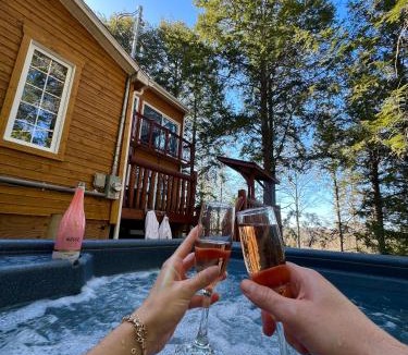 Pointe-au-Chene Ski Chalet | LoveNestChalet - Romantic with Private Hot Tub & Fireplace