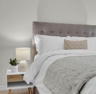 Ottawa Division Villa | Luxurious and Beautiful, Ottawa