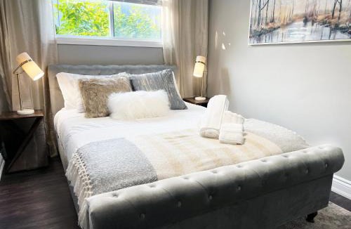 South London Apartment | Contemporary Comfort | Centrally Located Gem
