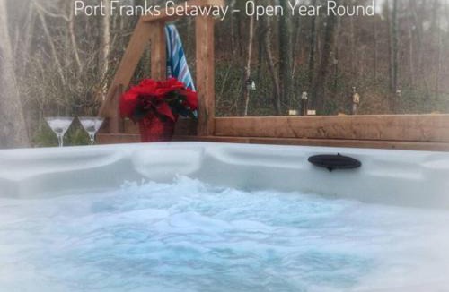 Port Franks Apartment | Romantic Golden Spa Suite