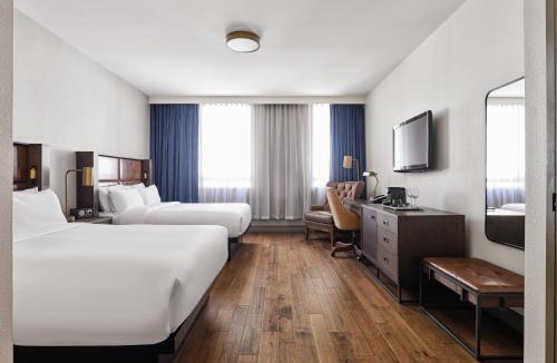 Byward Market - Parliament Hill Hotel | Metcalfe Hotel Ottawa by Gray Collection