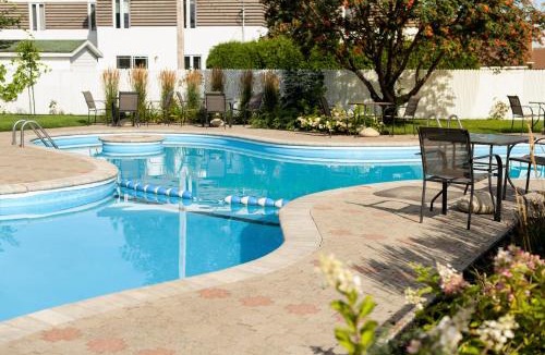 Chicoutimi Hotel | Hotel Le Montagnais