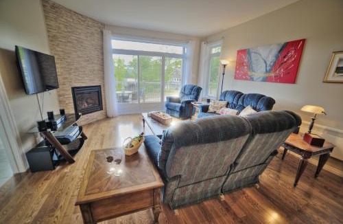 L'Anse-Saint-Jean Ski Chalet | Chalet Potvin Bouchard