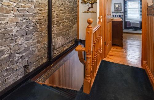 Brockville Hotel | Noble Suites