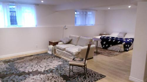 Waterloo Bed & Breakfast | HB Guest Home 4