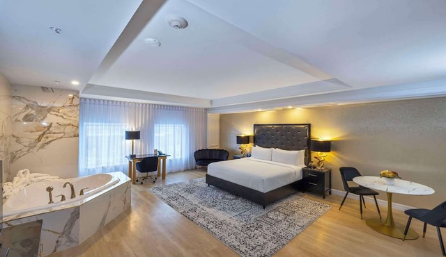 Halifax Tower Hotel & Conference Centre, an Ascend Collection Hotel