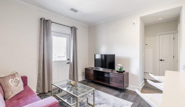 Rideau 1Bd Apartment Balcony Free Parking
