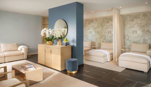 The St. Regis Toronto