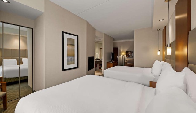 Best Western Plus Orangeville Inn & Suites