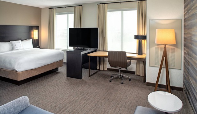 Residence Inn by Marriott Toronto Mississauga West