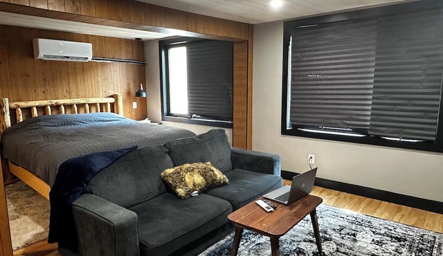 Beamsville Rustic Modern Suites