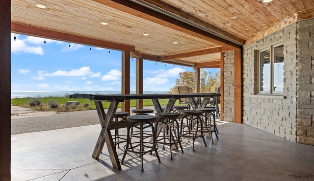 Lake Erie Lake House