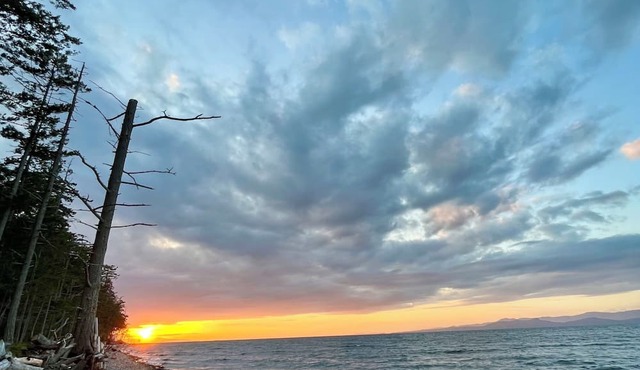 ~ SnowBirds ~OCT-MARCH 1100 WK/2600 month (Seaside unit) Sleeps 6