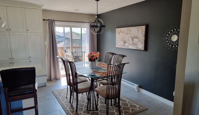 Beautiful and peaceful house all inclusive near Airport in Dieppe, New Brunswick