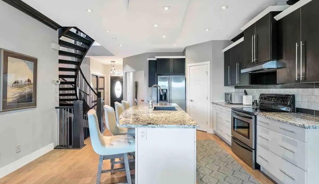Gorgeous Killarney Home