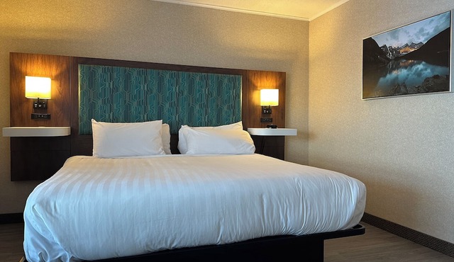 Travelodge by Wyndham Amherst