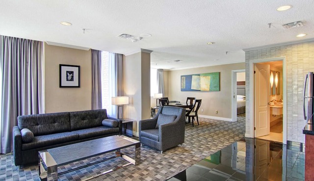 DoubleTree by Hilton Hotel Toronto Downtown