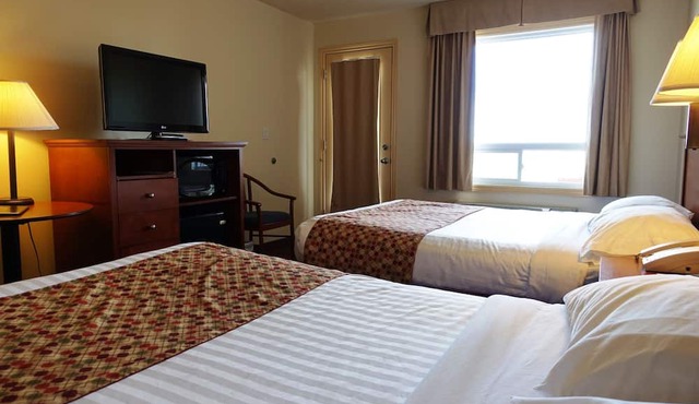 Super 8 by Wyndham Caraquet
