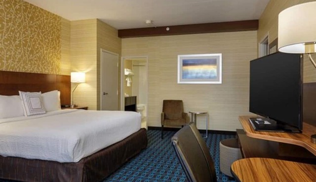 Fairfield Inn & Suites by Marriott Belleville
