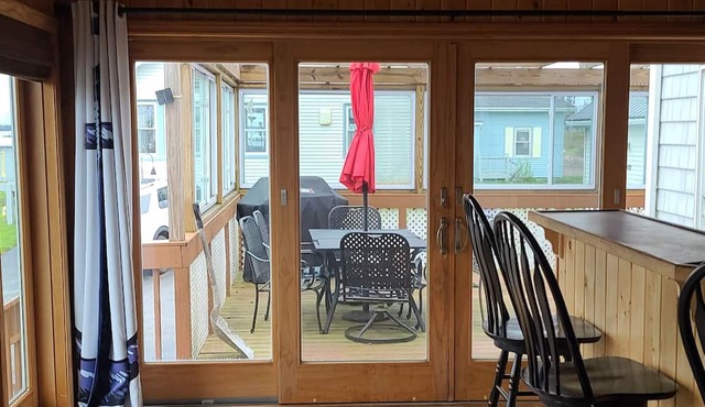 Oceanfront Property. Beautiful view! Excursion offered with a fee