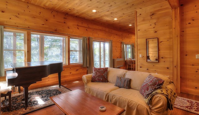 7 Terraces Way - Beautiful, brand new home near the Terraces cottage community in Rangeley