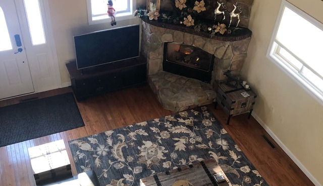 Lake Winnipesaukee Home-Weeks/weekends Fall foliage,Winter ski, Summertime fun in Moultonborough