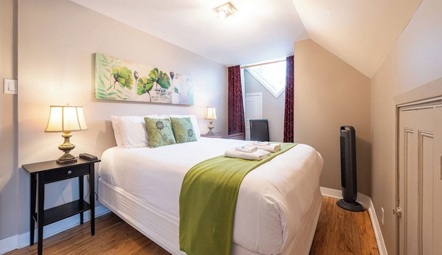 Wow! Perfect Location - Perfect Stay in Québec City! Suite Cartier