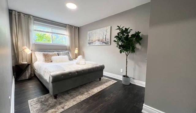 Contemporary Comfort | Centrally Located Gem