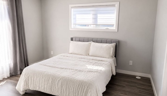 Relax & Unwind | 2BR + Private Balcony · 2.5 Baths · Doon South, Kitchener
