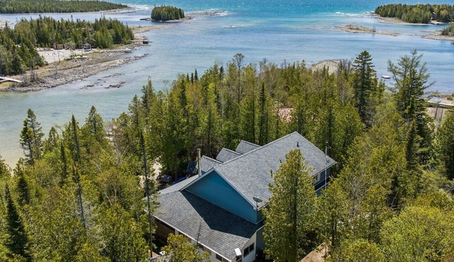 Bradley Harbour Shores | 5-Beds | Hot Tub | AC | Kayaks