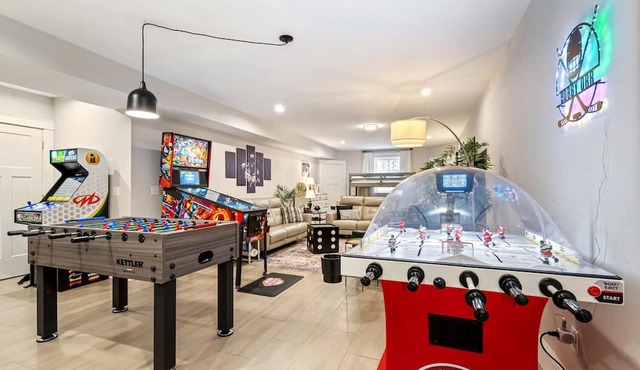 In-Home Arcade | Hot Tub | Golf | Close to Beach