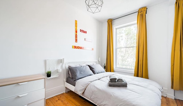 Modern Montreal Apartment | Metro Nearby