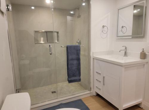 672 Wellington - Stay in the heart of Toronto