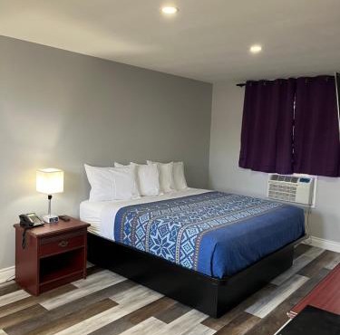 Cobourg Inn