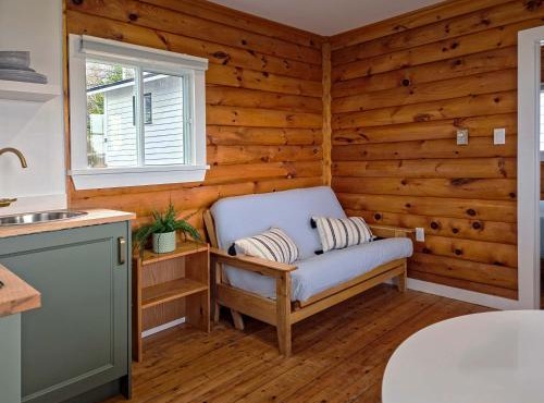 Hunts Point 1-BR Coastal Retreat - Cottage # 8