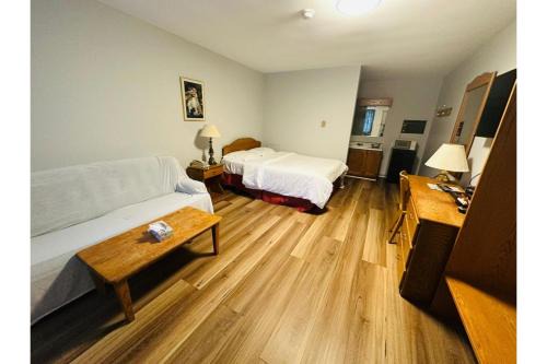 Stiles Motel Hill View Woodstock NB